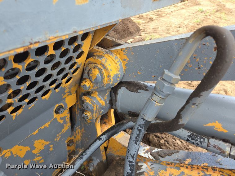 image for item DS7514 Case 1155 track loader