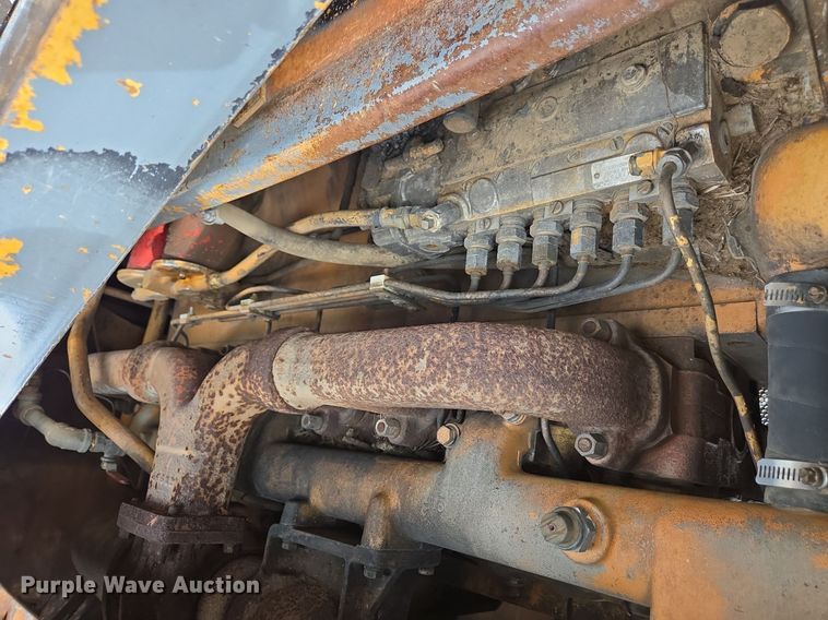 image for item DS7514 Case 1155 track loader