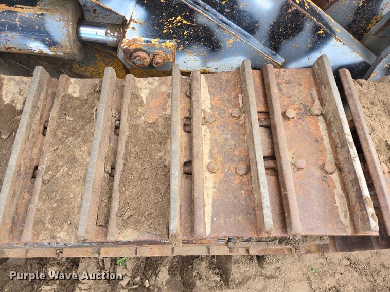 image for item DS7514 Case 1155 track loader