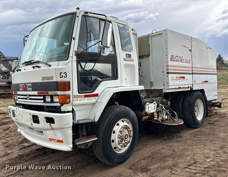 image for item DS7517 1993 GMC Elgin Eagle street sweeper truck