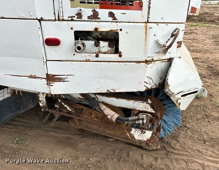 image for item DS7517 1993 GMC Elgin Eagle street sweeper truck