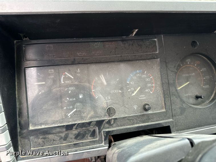 image for item DS7517 1993 GMC Elgin Eagle street sweeper truck