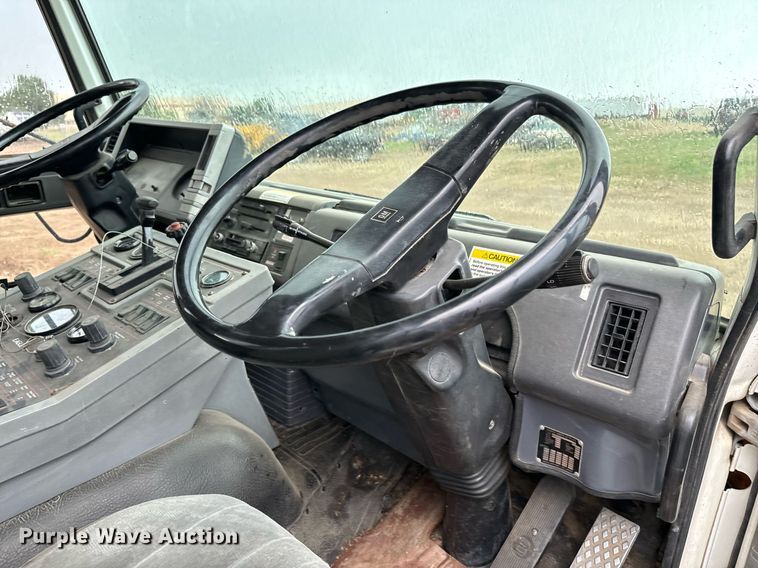 image for item DS7517 1993 GMC Elgin Eagle street sweeper truck