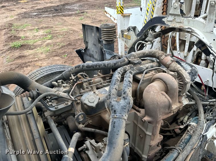 image for item DS7517 1993 GMC Elgin Eagle street sweeper truck