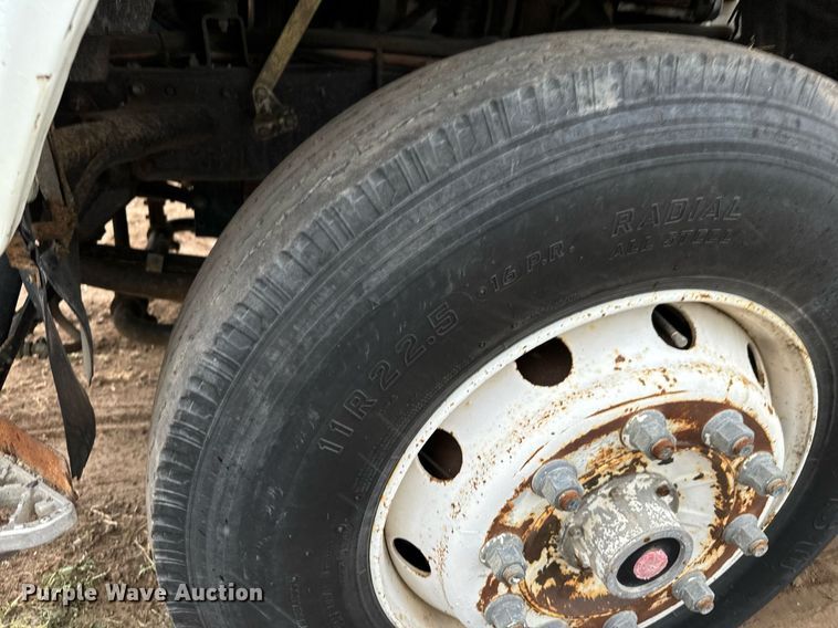 image for item DS7517 1993 GMC Elgin Eagle street sweeper truck