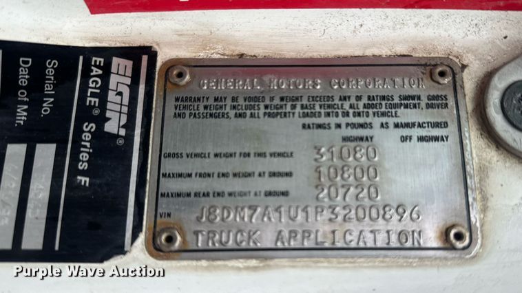 image for item DS7517 1993 GMC Elgin Eagle street sweeper truck