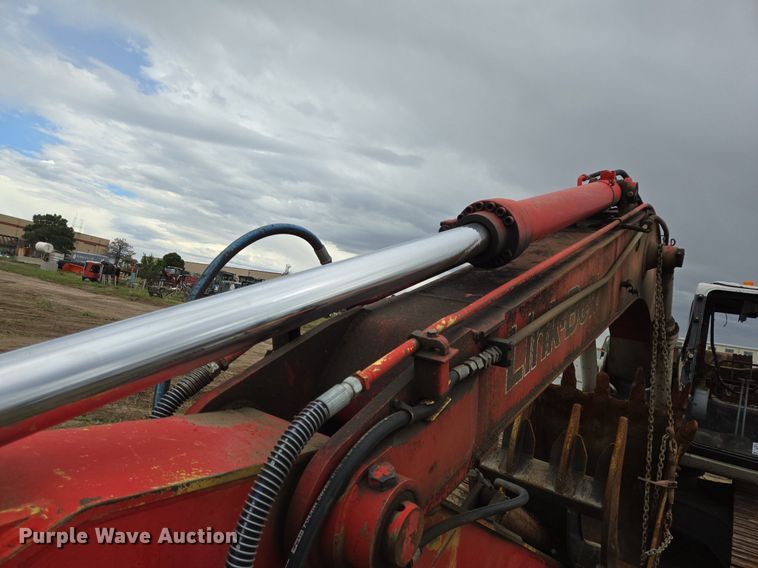 image for item DS7518 1995 Link-Belt 3400 Quantum excavator