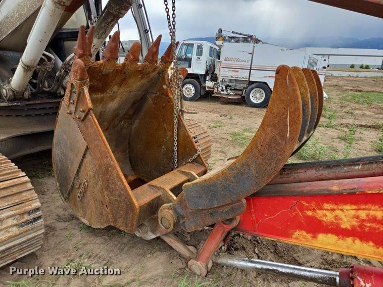 image for item DS7518 1995 Link-Belt 3400 Quantum excavator