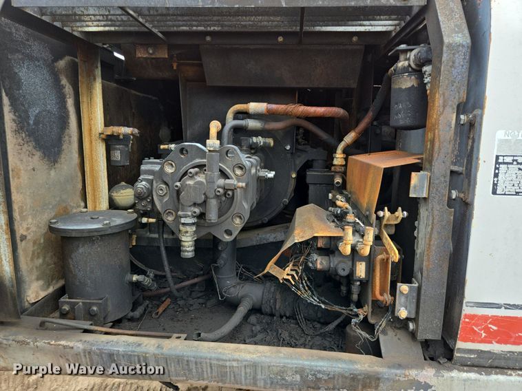 image for item DS7518 1995 Link-Belt 3400 Quantum excavator