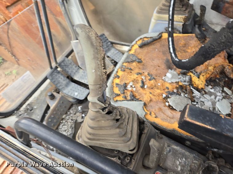 image for item DS7518 1995 Link-Belt 3400 Quantum excavator