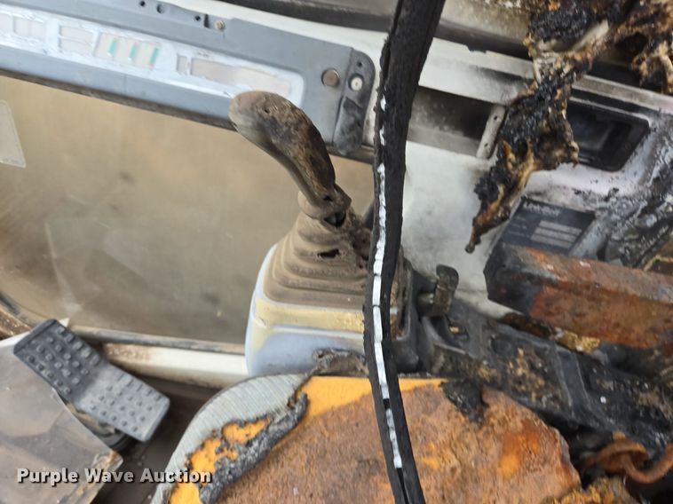 image for item DS7518 1995 Link-Belt 3400 Quantum excavator