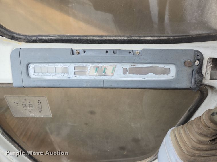 image for item DS7518 1995 Link-Belt 3400 Quantum excavator