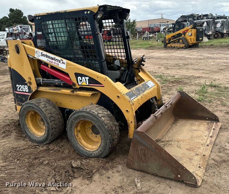 image for item DS7522 2006 Caterpillar 226B skid steer loader