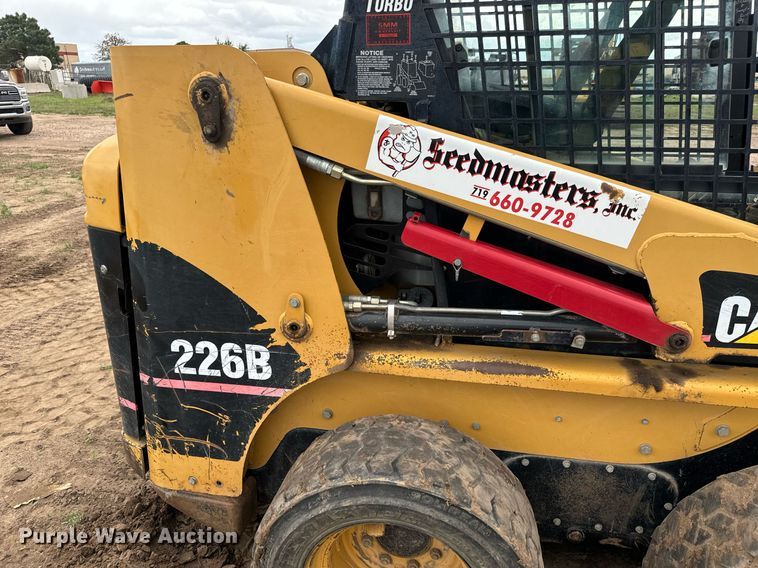 image for item DS7522 2006 Caterpillar 226B skid steer loader