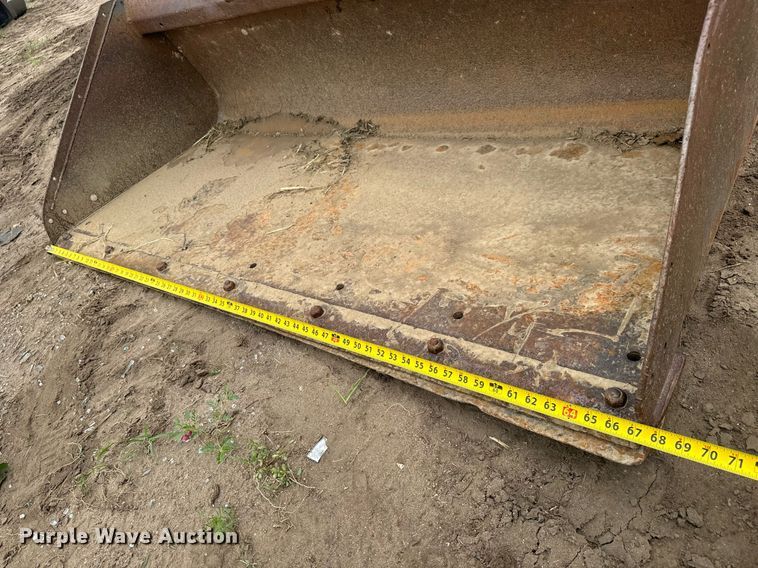 image for item DS7522 2006 Caterpillar 226B skid steer loader