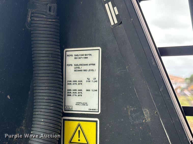 image for item DS7522 2006 Caterpillar 226B skid steer loader