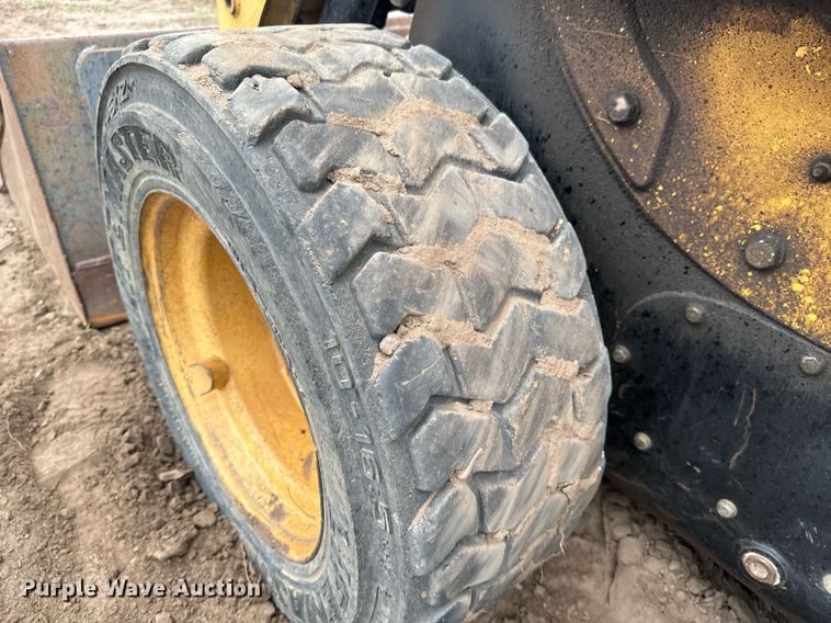 image for item DS7522 2006 Caterpillar 226B skid steer loader