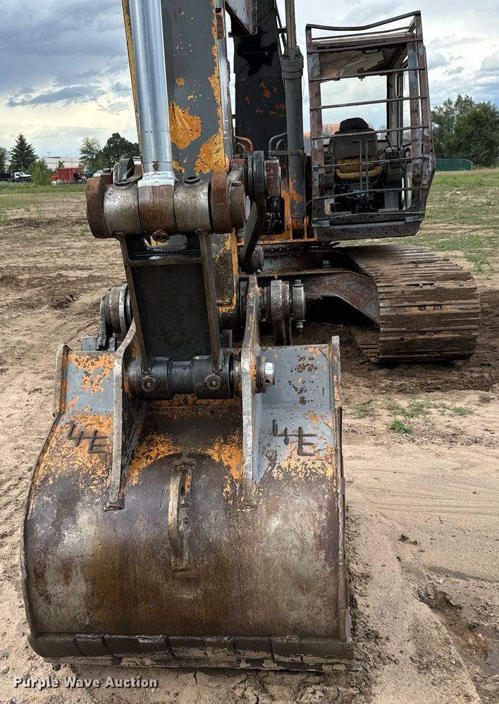 image for item DS7532 1993 Case 9030 excavator