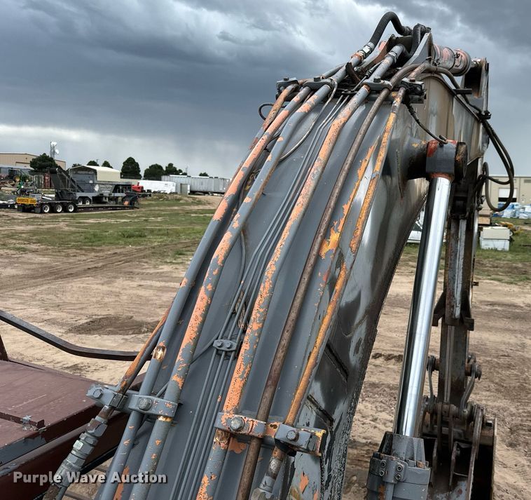 image for item DS7532 1993 Case 9030 excavator