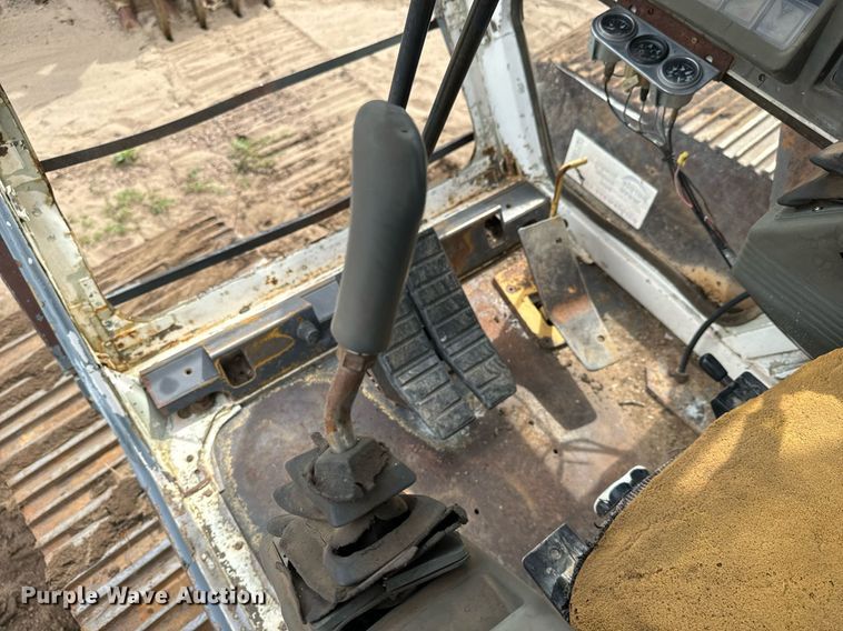 image for item DS7532 1993 Case 9030 excavator