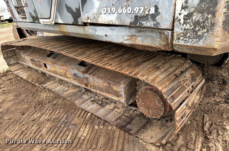 image for item DS7532 1993 Case 9030 excavator