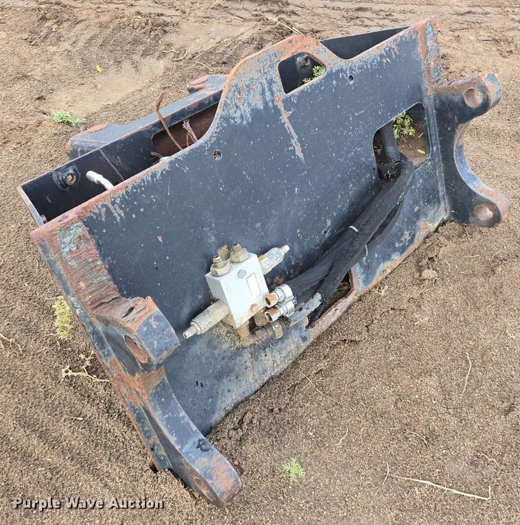 image for item DS7535 (2) winches