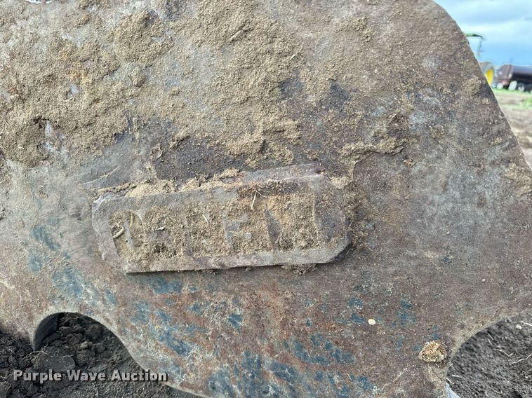 image for item DS7536 Excavator attachments 