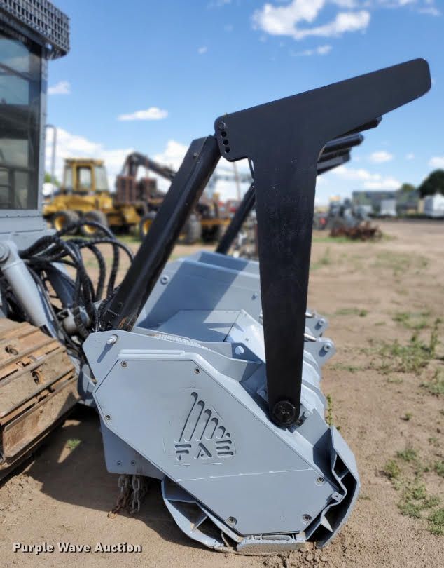 image for item DS7541 2009 Bron 440 mulcher