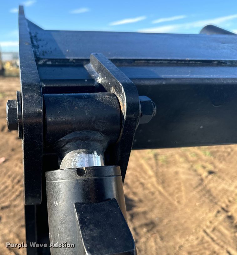 image for item DS7541 2009 Bron 440 mulcher