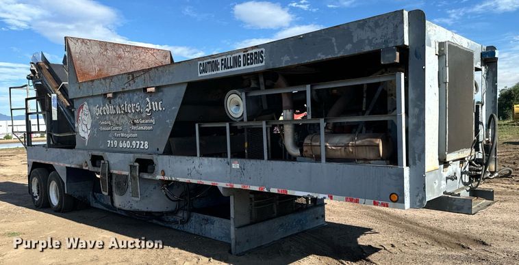 image for item DS7542 1996 Universal Refiner PDR8034 horizontal grinder