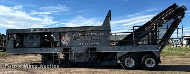 image for item DS7542 1996 Universal Refiner PDR8034 horizontal grinder