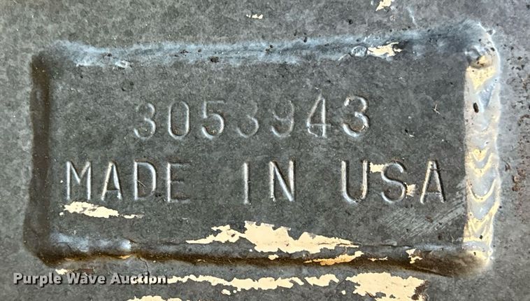 image for item DS7542 1996 Universal Refiner PDR8034 horizontal grinder