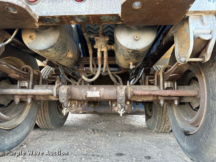 image for item DS7542 1996 Universal Refiner PDR8034 horizontal grinder