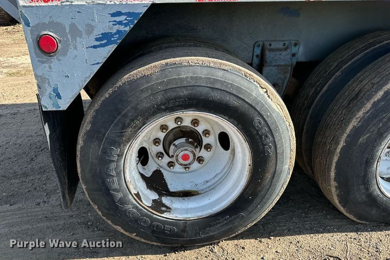 image for item DS7542 1996 Universal Refiner PDR8034 horizontal grinder