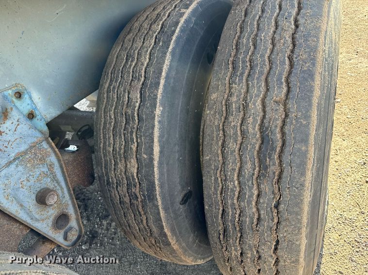 image for item DS7542 1996 Universal Refiner PDR8034 horizontal grinder