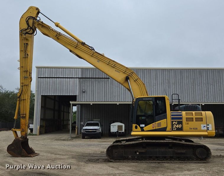 image for item DT5257 2015 Komatsu PC240LC-10 long reach excavator