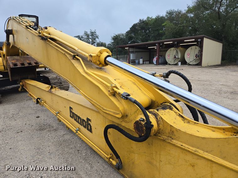 image for item DT5257 2015 Komatsu PC240LC-10 long reach excavator