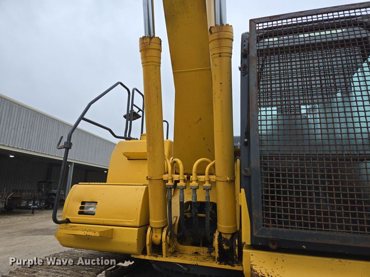 image for item DT5257 2015 Komatsu PC240LC-10 long reach excavator