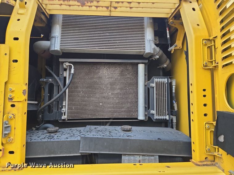 image for item DT5257 2015 Komatsu PC240LC-10 long reach excavator