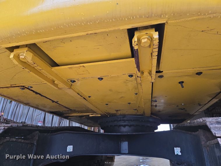 image for item DT5257 2015 Komatsu PC240LC-10 long reach excavator