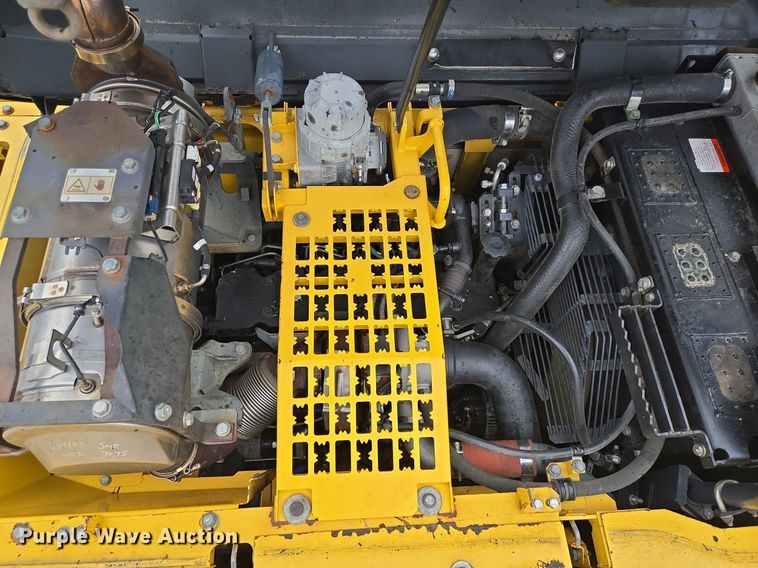 image for item DT5257 2015 Komatsu PC240LC-10 long reach excavator