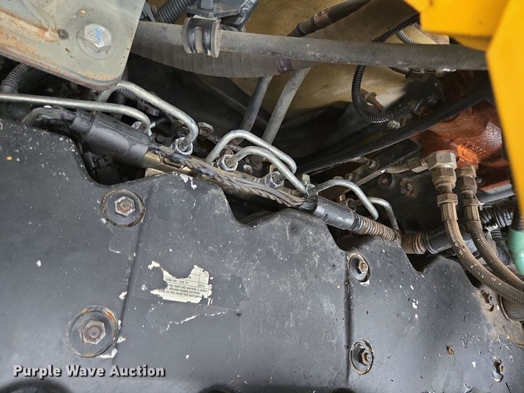 image for item DT5257 2015 Komatsu PC240LC-10 long reach excavator