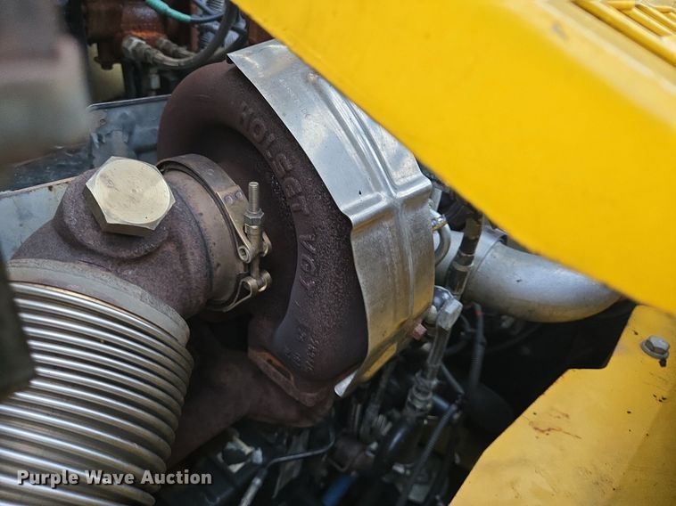 image for item DT5257 2015 Komatsu PC240LC-10 long reach excavator