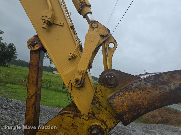 image for item DT5259 1996 Caterpillar M318 wheeled excavator