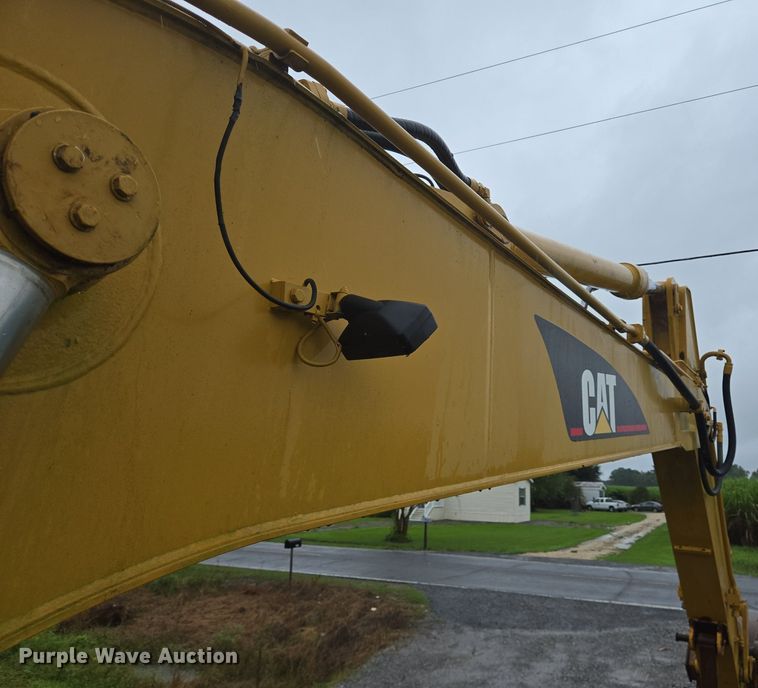 image for item DT5259 1996 Caterpillar M318 wheeled excavator