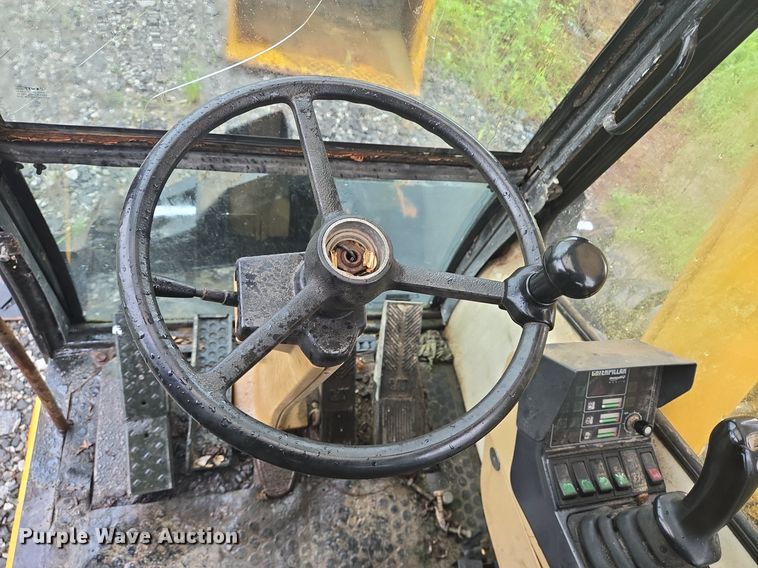 image for item DT5259 1996 Caterpillar M318 wheeled excavator