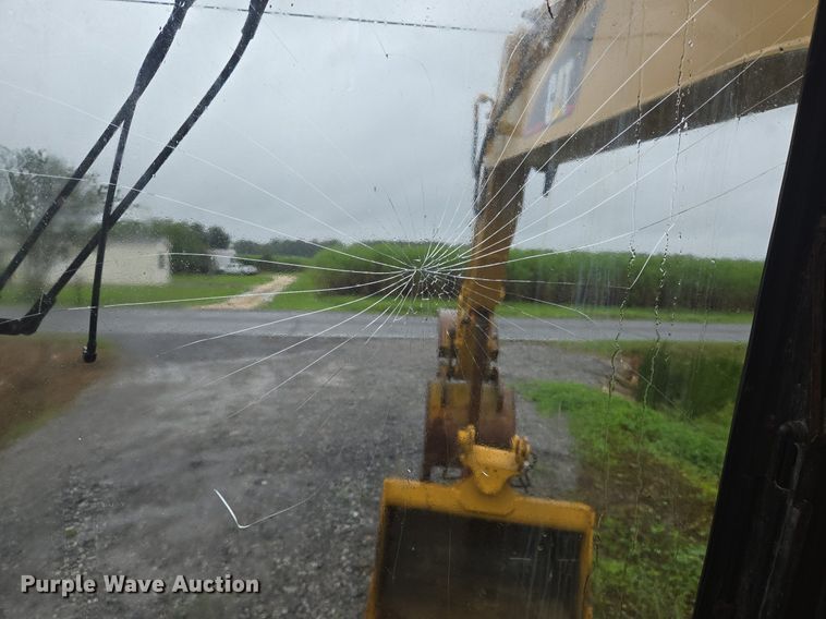 image for item DT5259 1996 Caterpillar M318 wheeled excavator