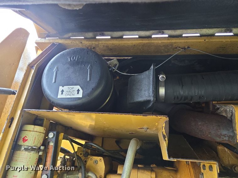 image for item DT5259 1996 Caterpillar M318 wheeled excavator