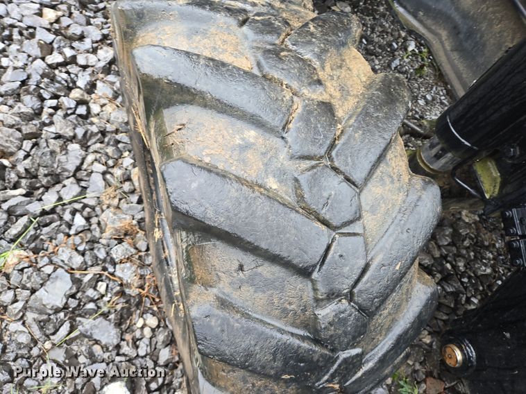 image for item DT5259 1996 Caterpillar M318 wheeled excavator