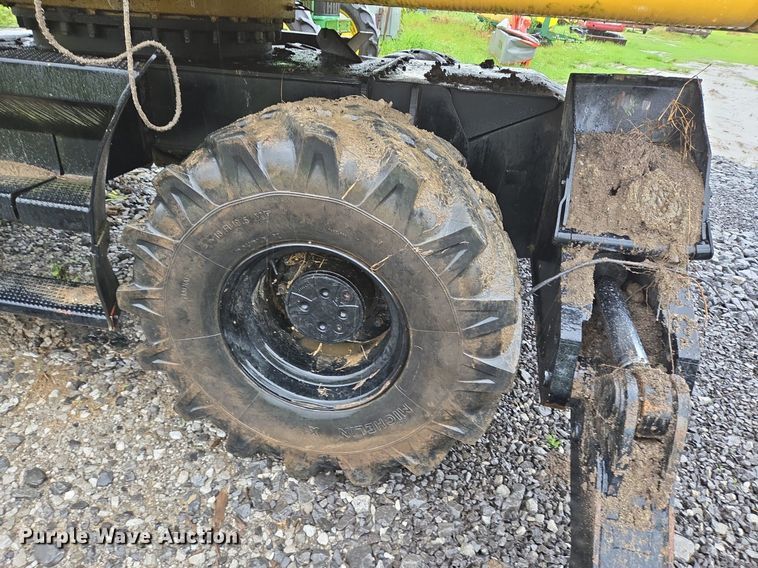 image for item DT5259 1996 Caterpillar M318 wheeled excavator